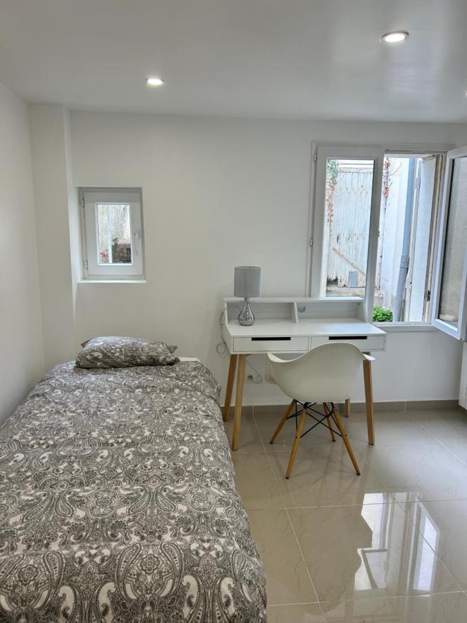 Chambre 14M2 Massy  Bagian luar foto