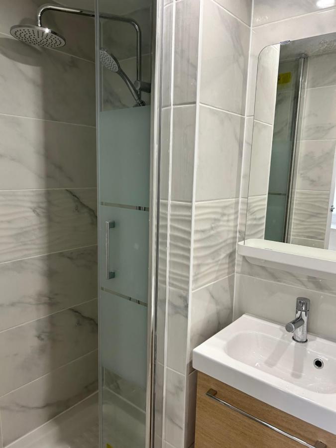 Chambre 14M2 Massy  Bagian luar foto