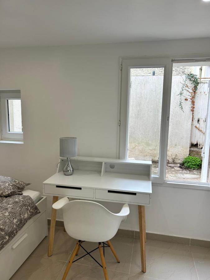 Chambre 14M2 Massy  Bagian luar foto