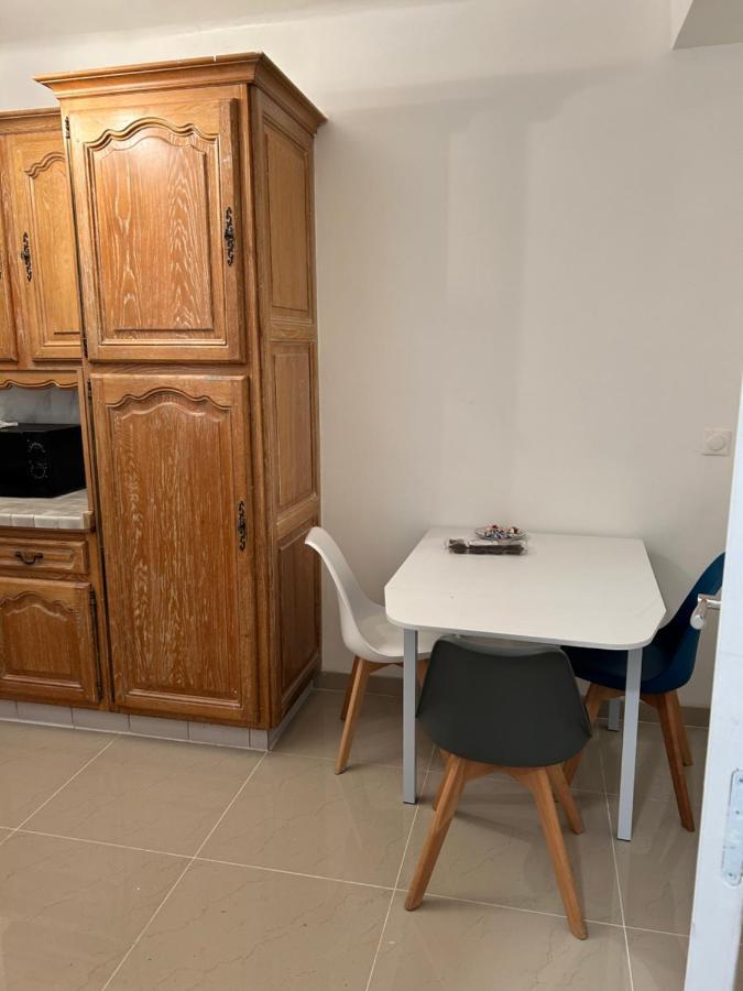 Chambre 14M2 Massy  Bagian luar foto